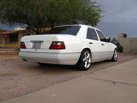 Product picture MERCEDES E300 DIESEL 1994-1995 SERVICE REPAIR MANUAL