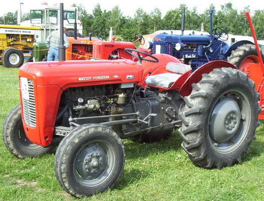 Product picture MASSEY FERGUSON MF35 FACTORY REPAIR MANUAL