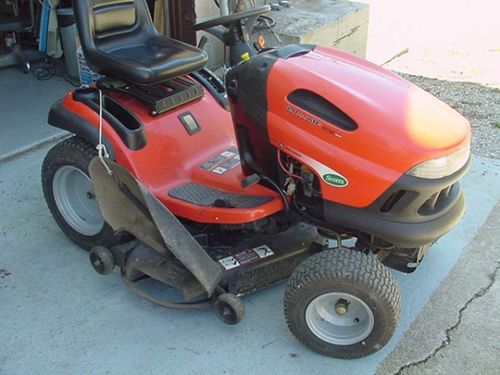 Product picture  SCOTTS LAWN MOWER L1642, L17.542, FACTORY Service Manual